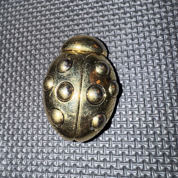 Vintage MCM signed Paquette Ladybug beetle brooch pin goldtone estate jewelry - Picture 5 of 8